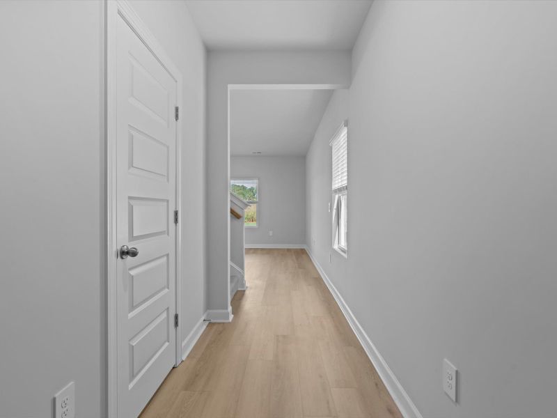 Welcome to the Dallas floorplan at Village at White Pine. Welcome to the Dallas floorplan at Village at White Pine.