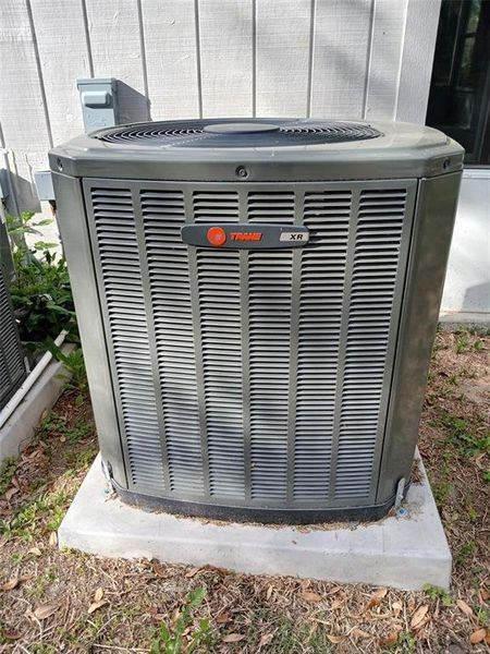 Close-up of interior finishes inside a home in , Gainesville (Image 20).