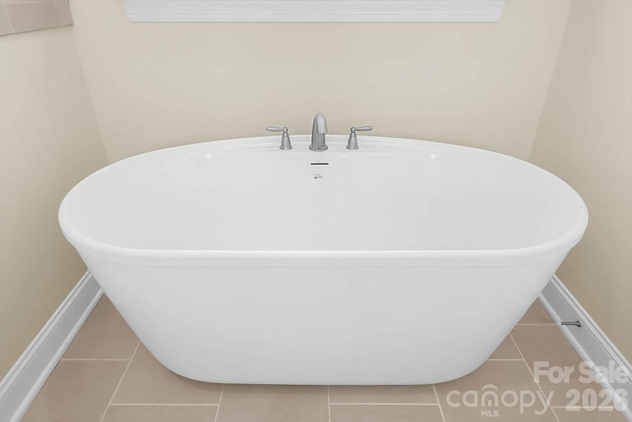 Close-up of interior finishes inside a home in Lancaster Hwy, Waxhaw (Image 22).