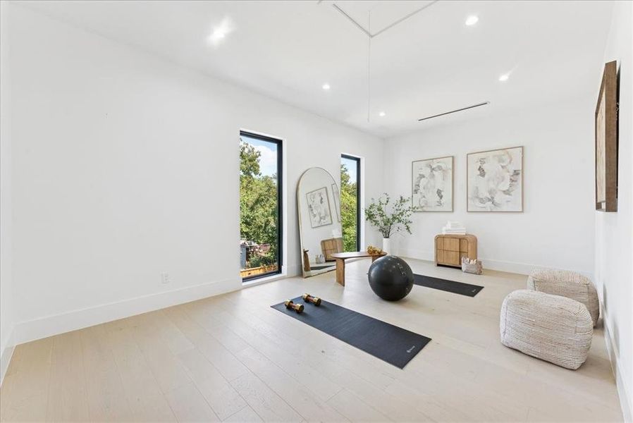 Community amenities in , Dallas (Image 30). Community amenities in , Dallas (Image 30).