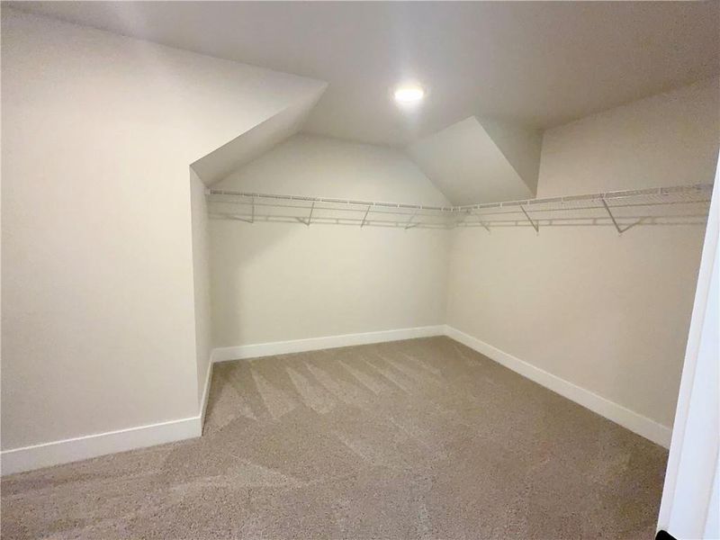 Spacious, unfurnished interior of a new home in , Hoschton (Image 32).