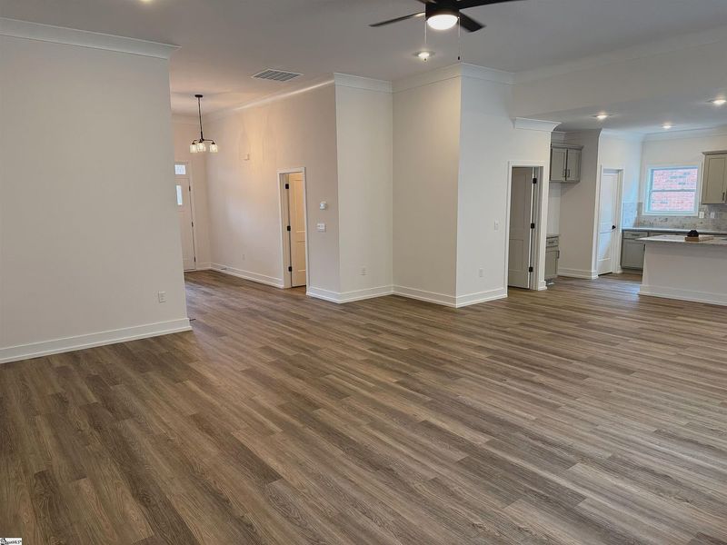 Spacious, unfurnished interior of a new home in Hidden Lake Estates, Greenville (Image 12).
