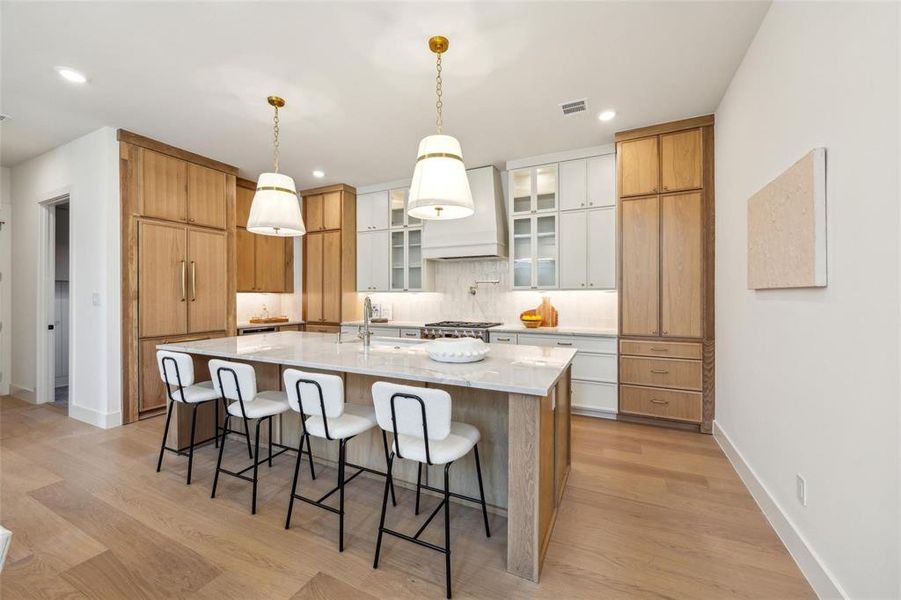Furnished interior view inside a new home in , Dallas (Image 14).