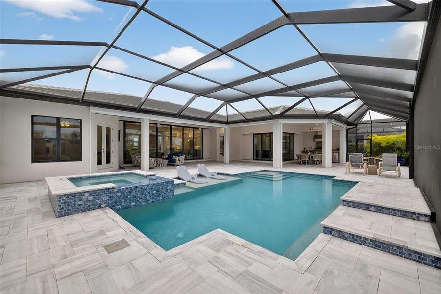Exterior details and patio area of a home in , Bradenton (Image 45).