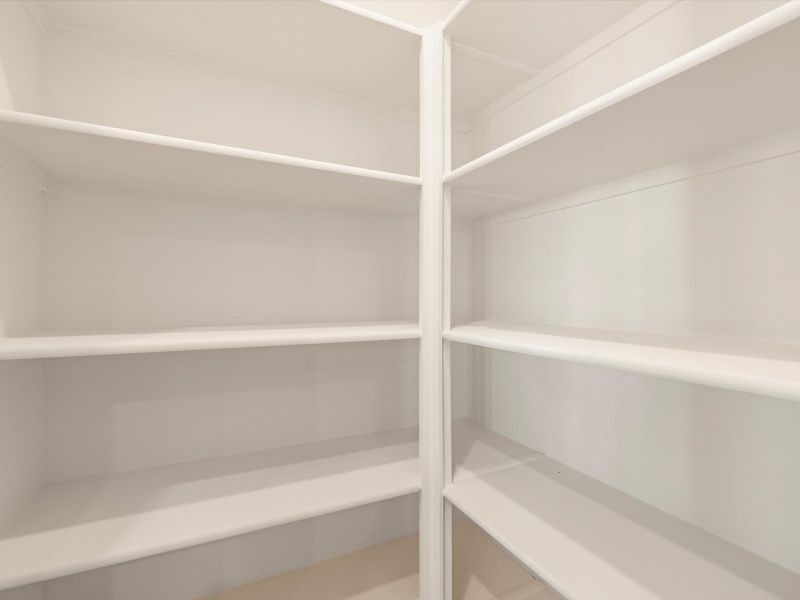 Spacious, unfurnished interior of a new home in Anthem at Merrill Ranch Reserve Series, Florence (Image 9).