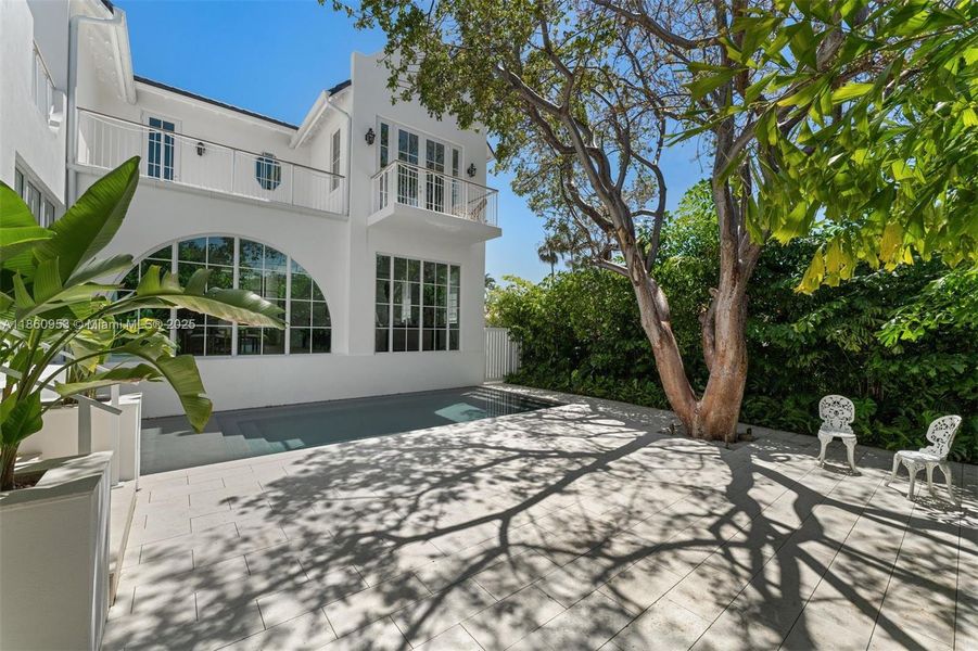 Front exterior of a new home in , Key Biscayne, FL, highlighting curb appeal (Image 29). Front exterior of a new home in , Key Biscayne, FL, highlighting curb appeal (Image 29).