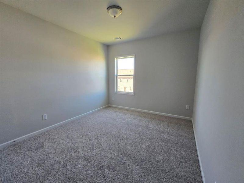 Spacious, unfurnished interior of a new home in Enclave at Logan Point, Loganville (Image 16).