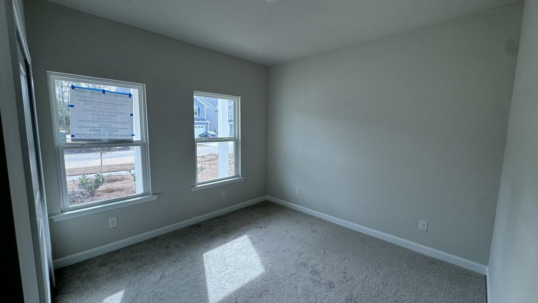 Spacious, unfurnished interior of a new home in , Summerville (Image 21).