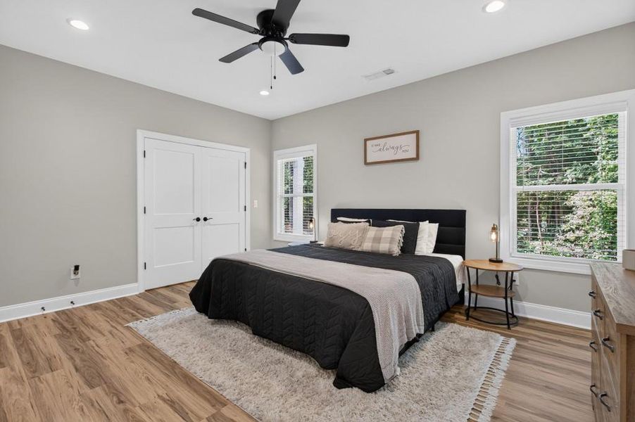 Furnished interior view inside a new home in , Monticello (Image 12).