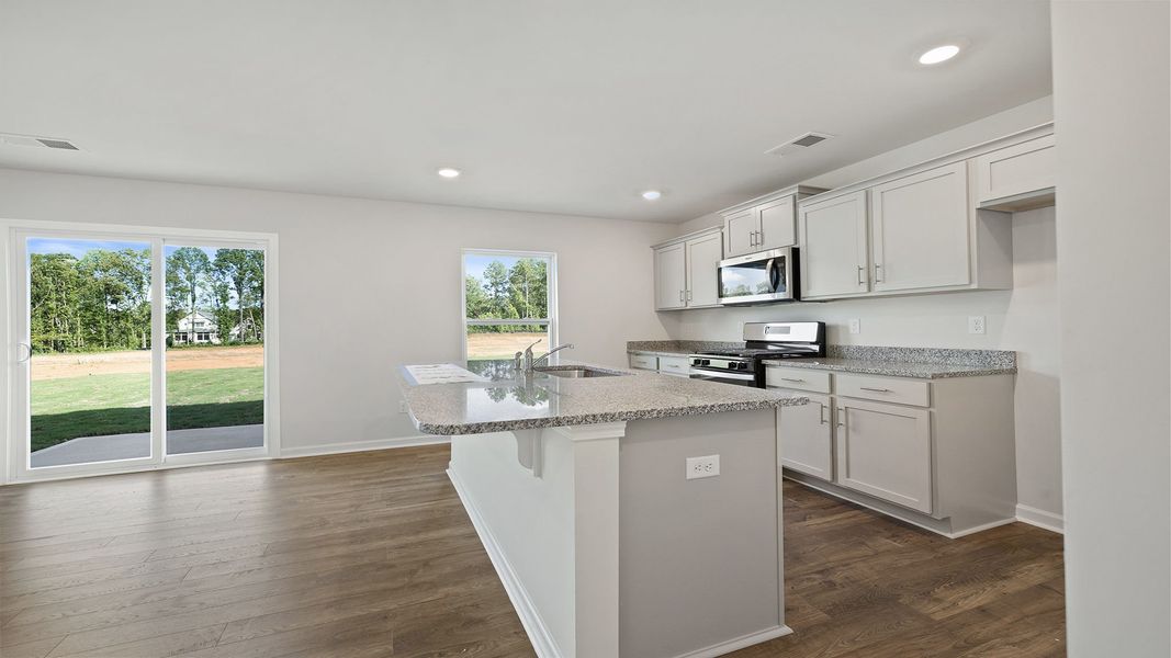 Furnished interior view inside a new home in Woodhaven, Spartanburg (Image 7).