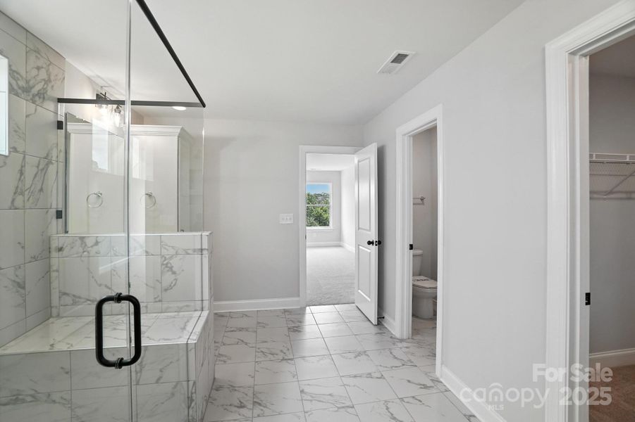 Image 43 of a home in Summerlin.