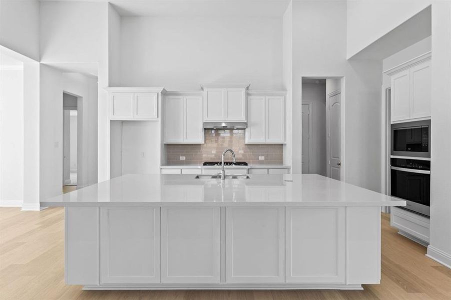 DAL_Hillside Village_Bremond_1216 Waterford (8) DAL_Hillside Village_Bremond_1216 Waterford (8)