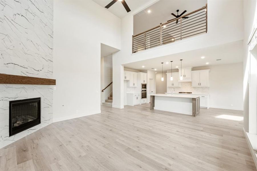 Spacious, unfurnished interior of a new home in Glenwood Meadows, Argyle (Image 31).