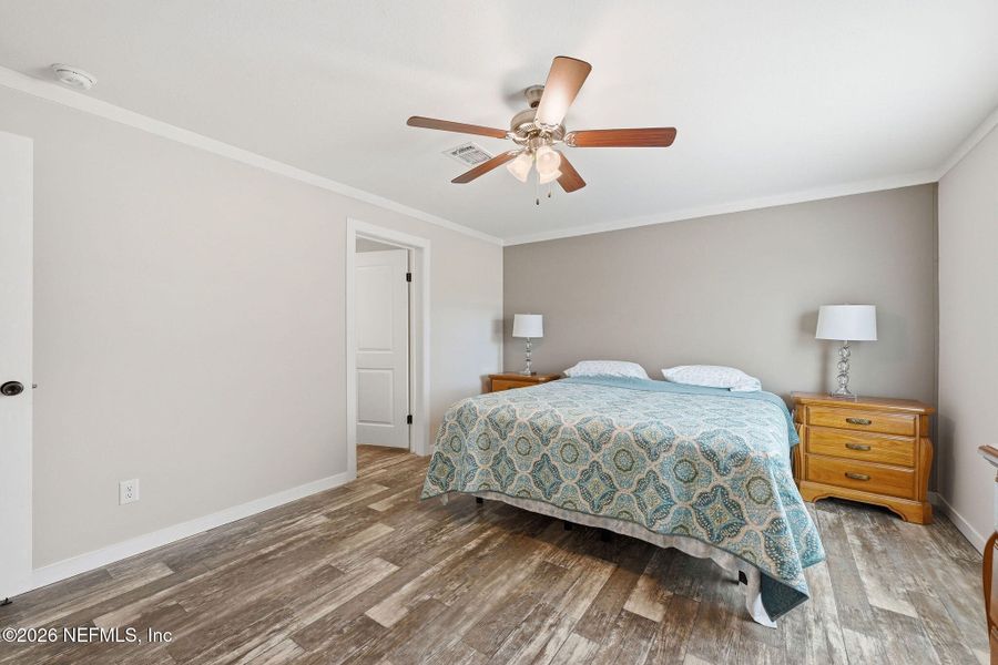 Furnished interior view inside a new home in , Pomona Park (Image 9).