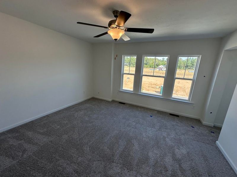 Spacious, unfurnished interior of a new home in Windsor, North Augusta (Image 12).