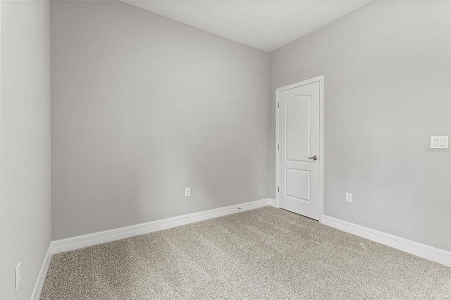 Spacious, unfurnished interior of a new home in , Homosassa (Image 15).