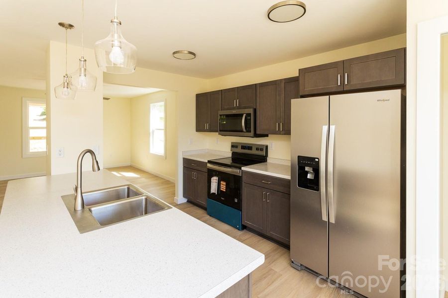 Stainless Steel Appliances include Oven/Stove Fridge/w ice maker /Dishwasher/disposal
