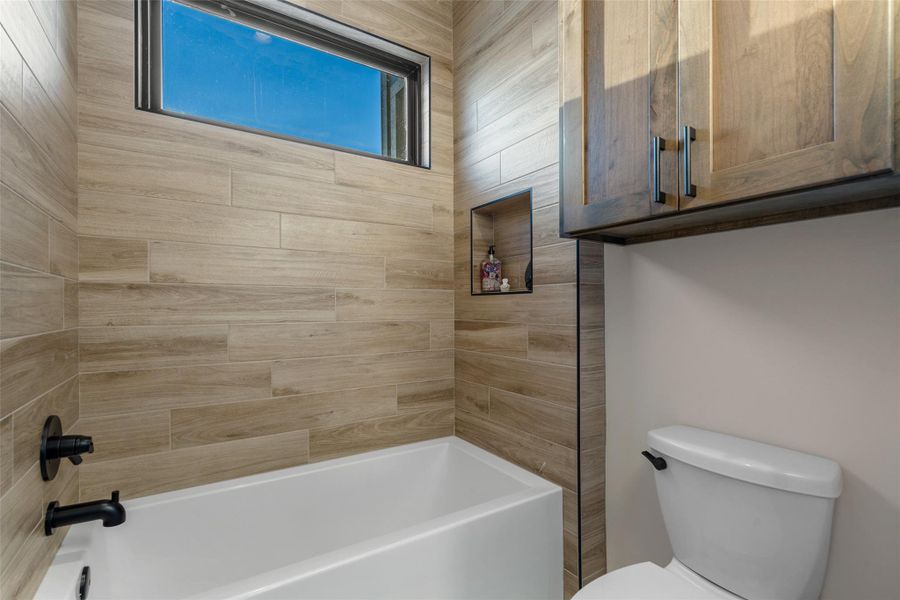 Furnished interior view inside a new home in , Granite Shoals (Image 26).