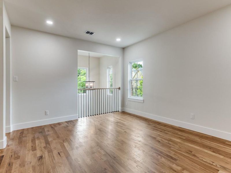 Spacious, unfurnished interior of a new home in , Dallas (Image 15).