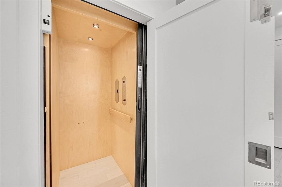 Image 33 of a home in .