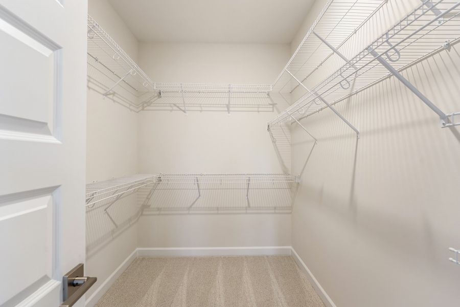 Spacious, unfurnished interior of a new home in Ridgecrest at Midway, Anderson (Image 32).