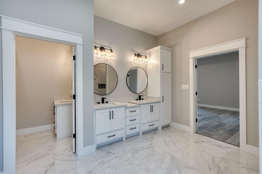 Furnished interior view inside a new home in , Beaumont (Image 13).