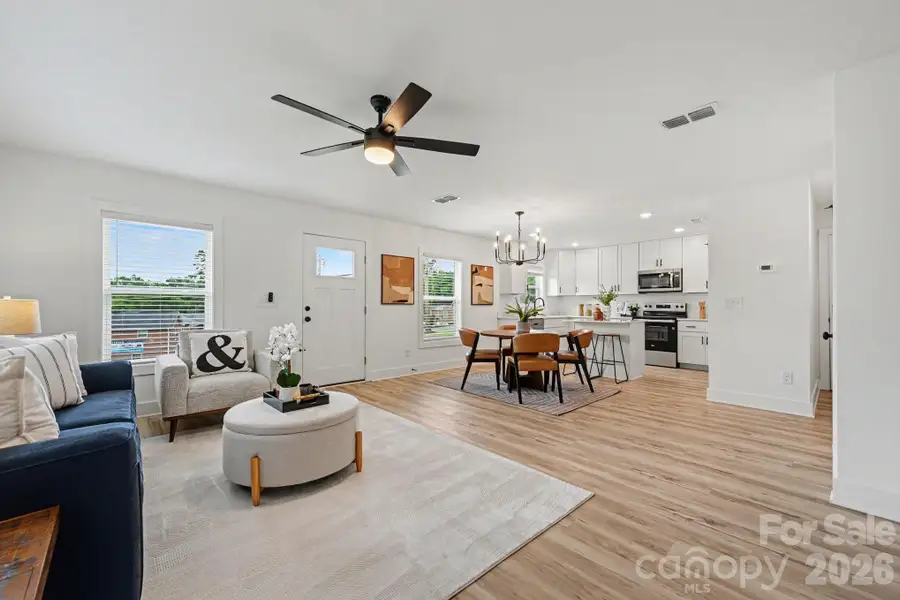 Furnished interior view inside a new home in , Kannapolis (Image 4).