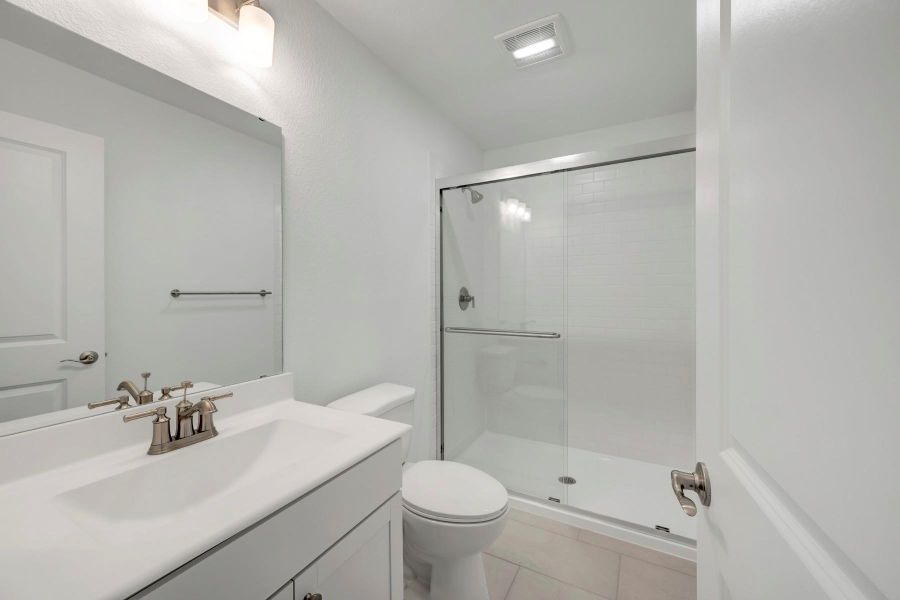Hall bath (*Photo not of actual home and used for illustration purposes only.) Hall bath (*Photo not of actual home and used for illustration purposes only.)