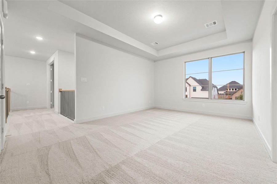 Representative image. Features, specifications, selections and colors may vary.