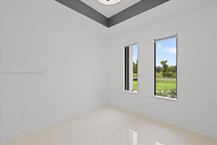Spacious, unfurnished interior of a new home in , Labelle (Image 18).