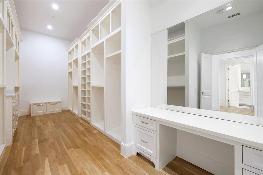 Furnished interior view inside a new home in , Dallas (Image 11). Furnished interior view inside a new home in , Dallas (Image 11).