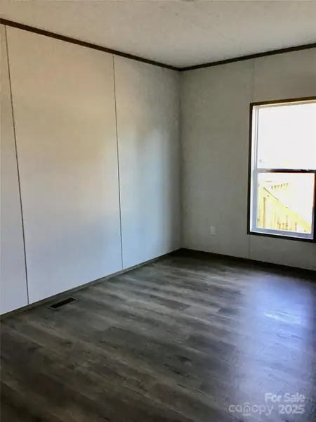 Spacious, unfurnished interior of a new home in , Statesville (Image 11).