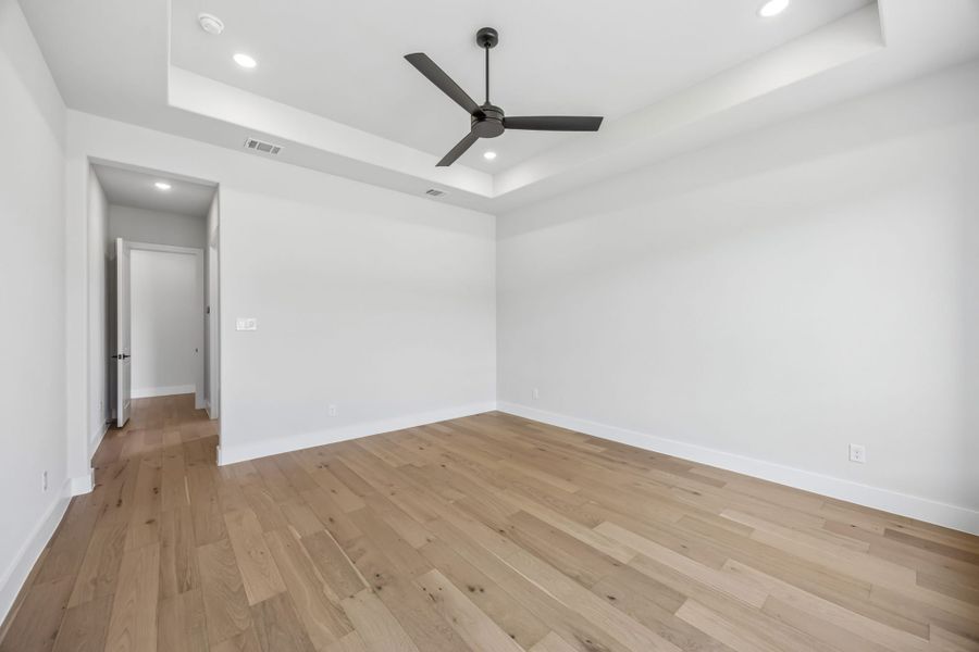 Spacious, unfurnished interior of a new home in StarView, Prosper (Image 42). Spacious, unfurnished interior of a new home in StarView, Prosper (Image 42).