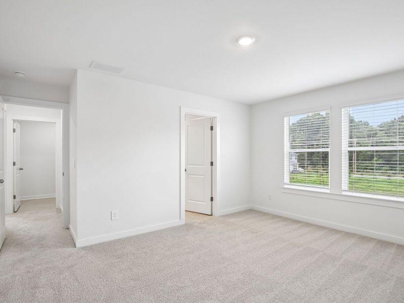 Spacious, unfurnished interior of a new home in Avery Farms - Ridge Series, Murfreesboro (Image 10). Spacious, unfurnished interior of a new home in Avery Farms - Ridge Series, Murfreesboro (Image 10).