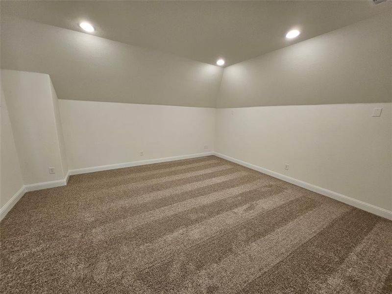 Spacious, unfurnished interior of a new home in Trails of Trenton, Trenton (Image 16).
