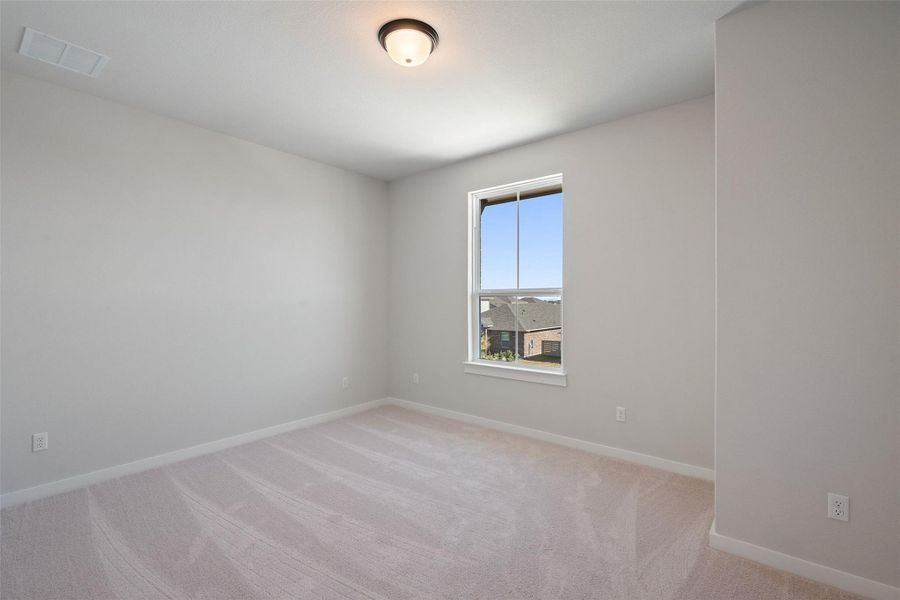 Spacious, unfurnished interior of a new home in Flora, Hutto (Image 34).
