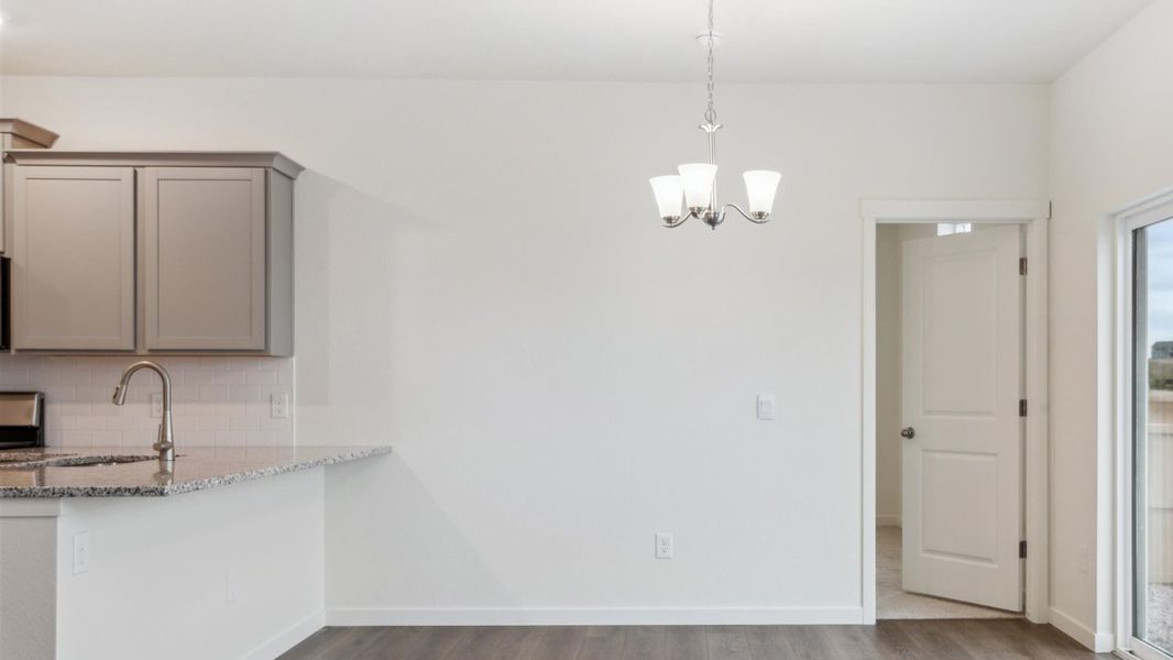 Furnished interior view inside a new home in Silver Peaks, Lochbuie (Image 7). Furnished interior view inside a new home in Silver Peaks, Lochbuie (Image 7).