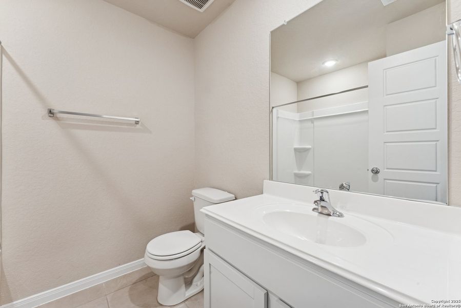 Furnished interior view inside a new home in Agave, San Antonio (Image 13).