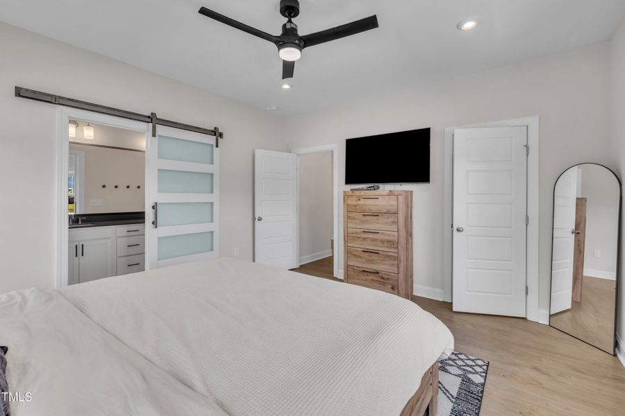 09-1301 Rose Finch-13