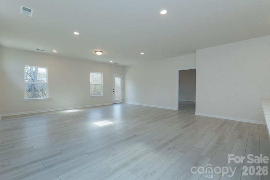 Spacious, unfurnished interior of a new home in Winecoff, Salisbury (Image 30).