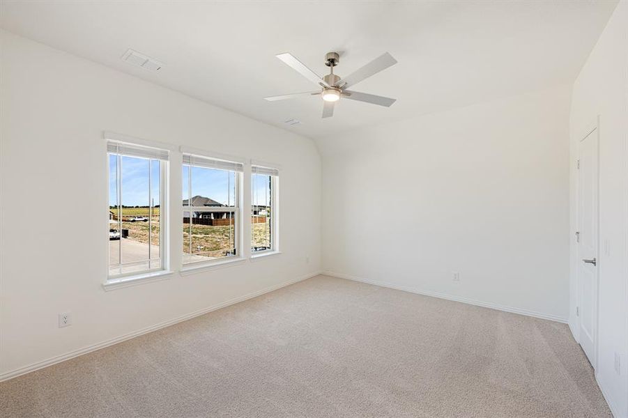 Spacious, unfurnished interior of a new home in Wildflower Ranch 60-65, Justin (Image 35). Spacious, unfurnished interior of a new home in Wildflower Ranch 60-65, Justin (Image 35).