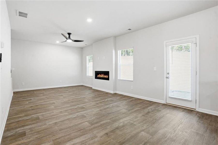 Spacious, unfurnished interior of a new home in , Covington (Image 11).