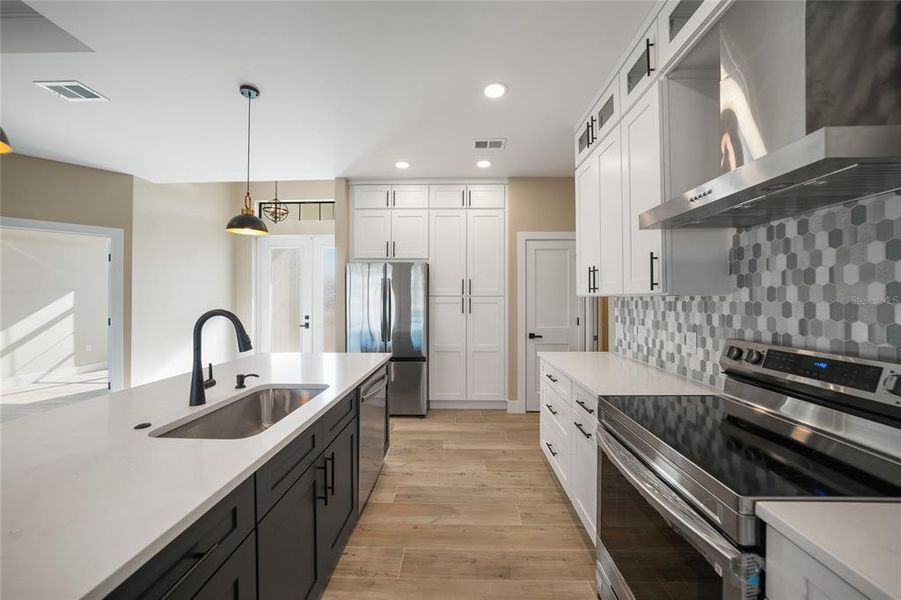 Furnished interior view inside a new home in , Port Charlotte (Image 5).