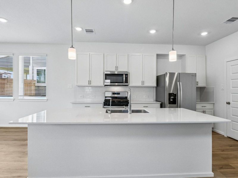 Photos are not of the actual home, but are photos of the builder home with same floorplan with similar interior finishes. Photos are not of the actual home, but are photos of the builder home with same floorplan with similar interior finishes.