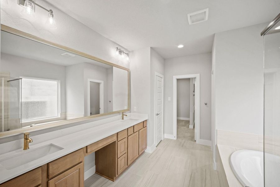 Furnished interior view inside a new home in Morton Creek Ranch, Katy (Image 6).
