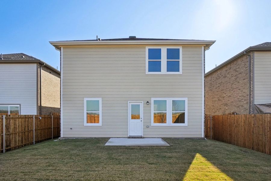 Representative exterior details of a home built from the Apollo by Starlight Homes in The Wilder, Adkins (Image 3).