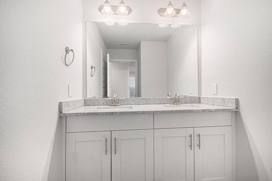 Furnished interior view inside a new home in Lago Mar, Texas City (Image 3).