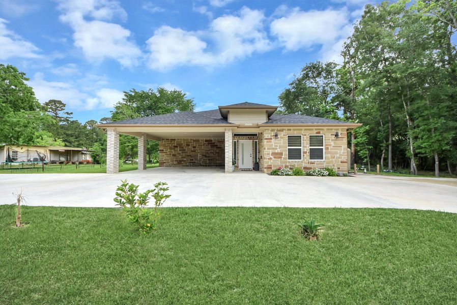 Image 38 of a home in . Image 38 of a home in .