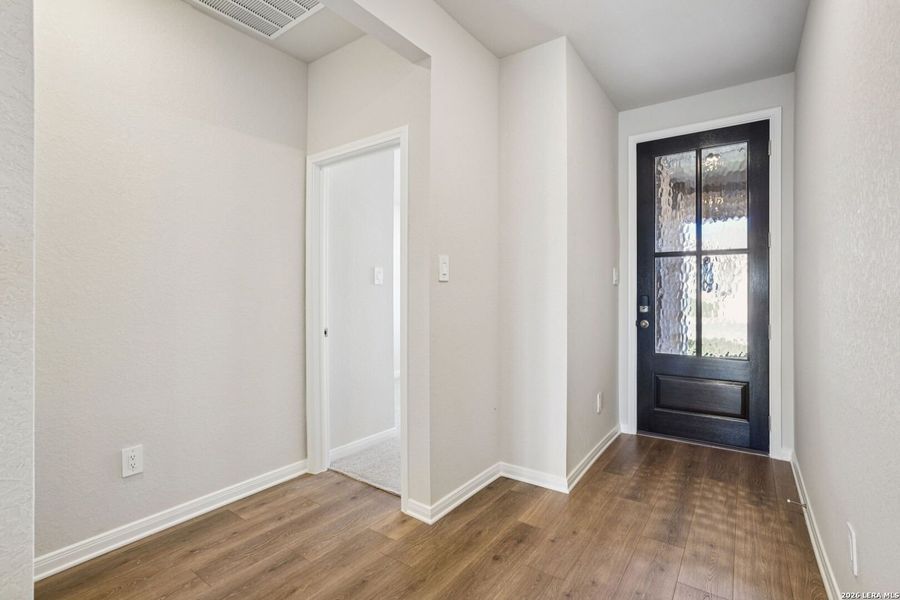 Spacious, unfurnished interior of a new home in Kallison Ranch, San Antonio (Image 24).