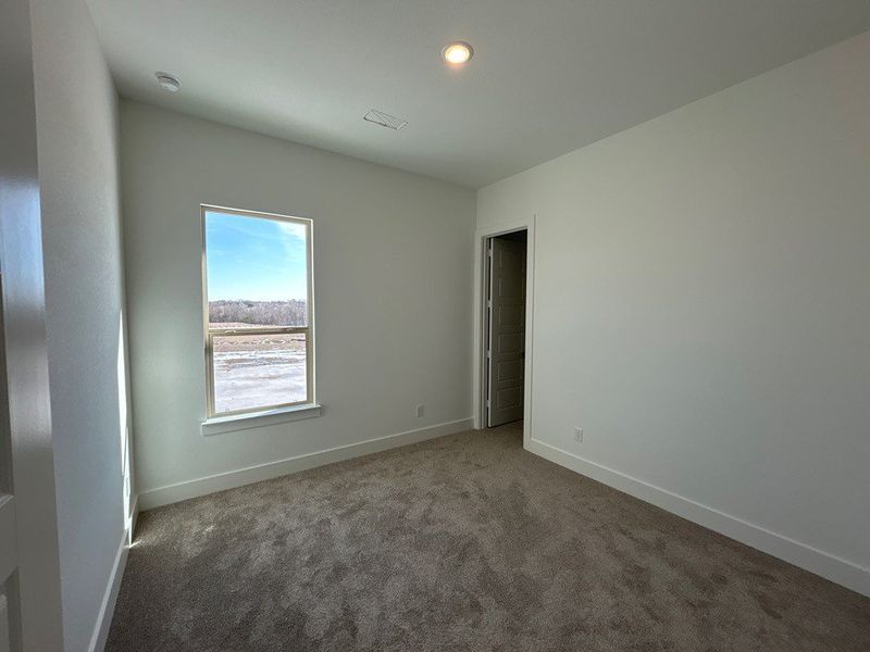 Spacious, unfurnished interior of a new home in Creekview Addition, Van Alstyne (Image 21).